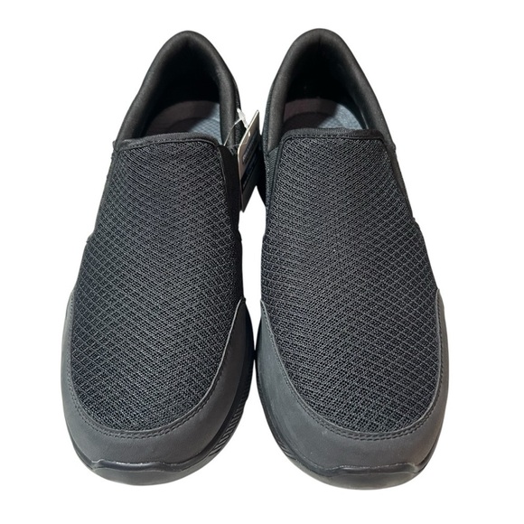 New Skechers Men’s Equalizer Persistent Slip-On Black Size 9.5M BNWT - Picture 2 of 8